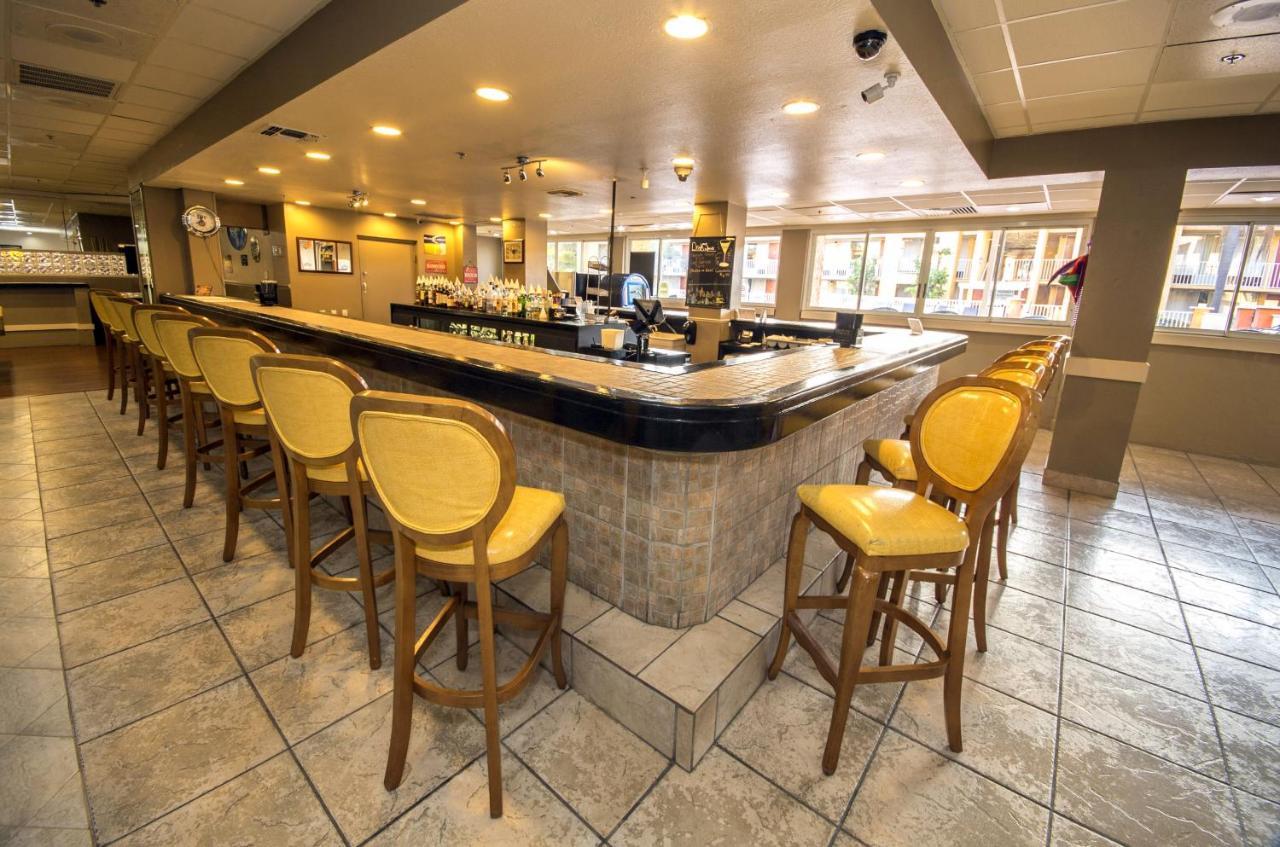 Quality Inn & Suites Conference Center New Port Richey Exterior photo